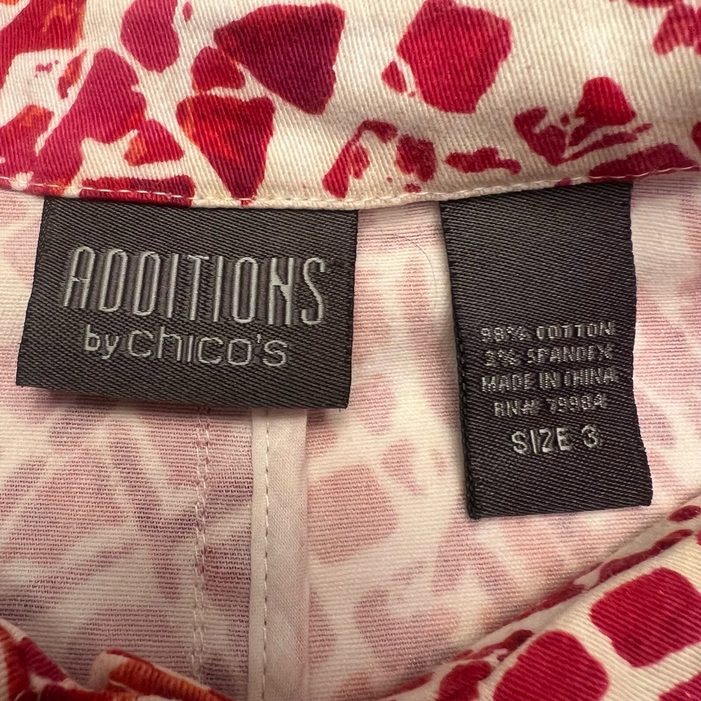 Chico’s Patterned Red And White Print Button Fron… - image 2